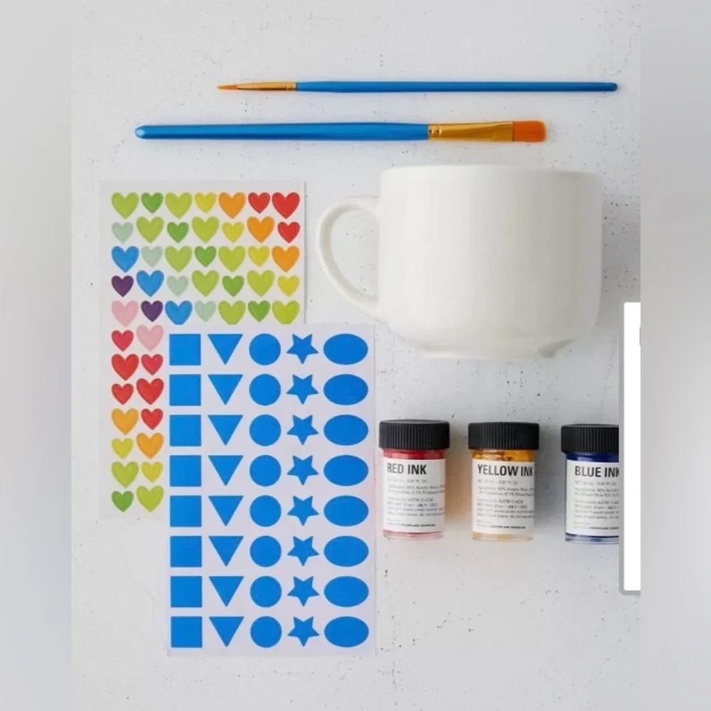 Decorate a Cup Kit: mug, brushes, paint, stickers, booklet. Kids 6+. Gift. NWT